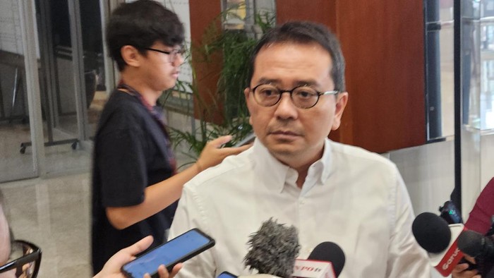 DPR Dukung Tarif Potongan Ojol Maksimal 10 Persen, Kebijakan Prabowo Dapat Apresiasi