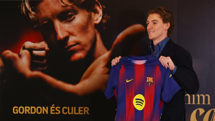 Tuchel Yakin Barcelona Akan Bikin Anthony Gordon Makin Terasah