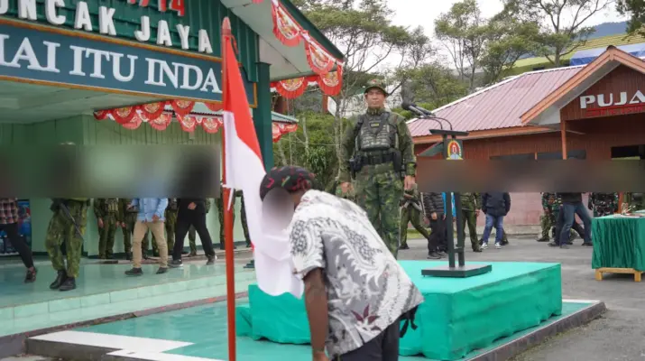 Empat Anggota OPM di Puncak Jaya Nyatakan Setia kepada NKRI dan Serahkan Senjata