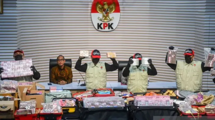 KPK Tanggapi Mahfud MD soal Nusron Wahid, Penyidik Masih Lengkapi Alat Bukti